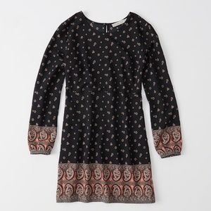 LONG-SLEEVE BOHO DRESS